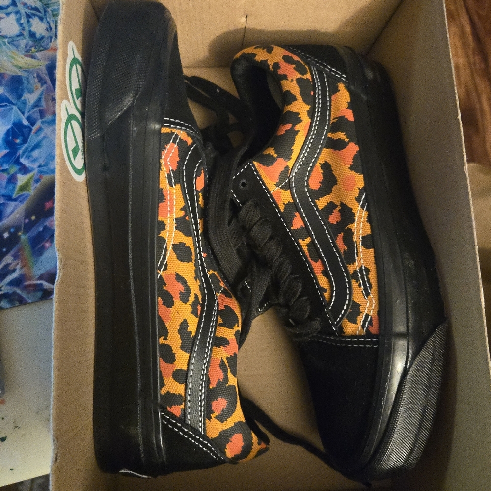 Vans LX Old Skool Women Size 8 Leopard And Black Suede Shoes 122025 - Picture 6 of 7